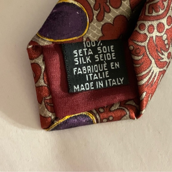 CHANEL wine red/gold silk NECKTIE cravat Gripoix cabochon pattern - Picture 4 of 10